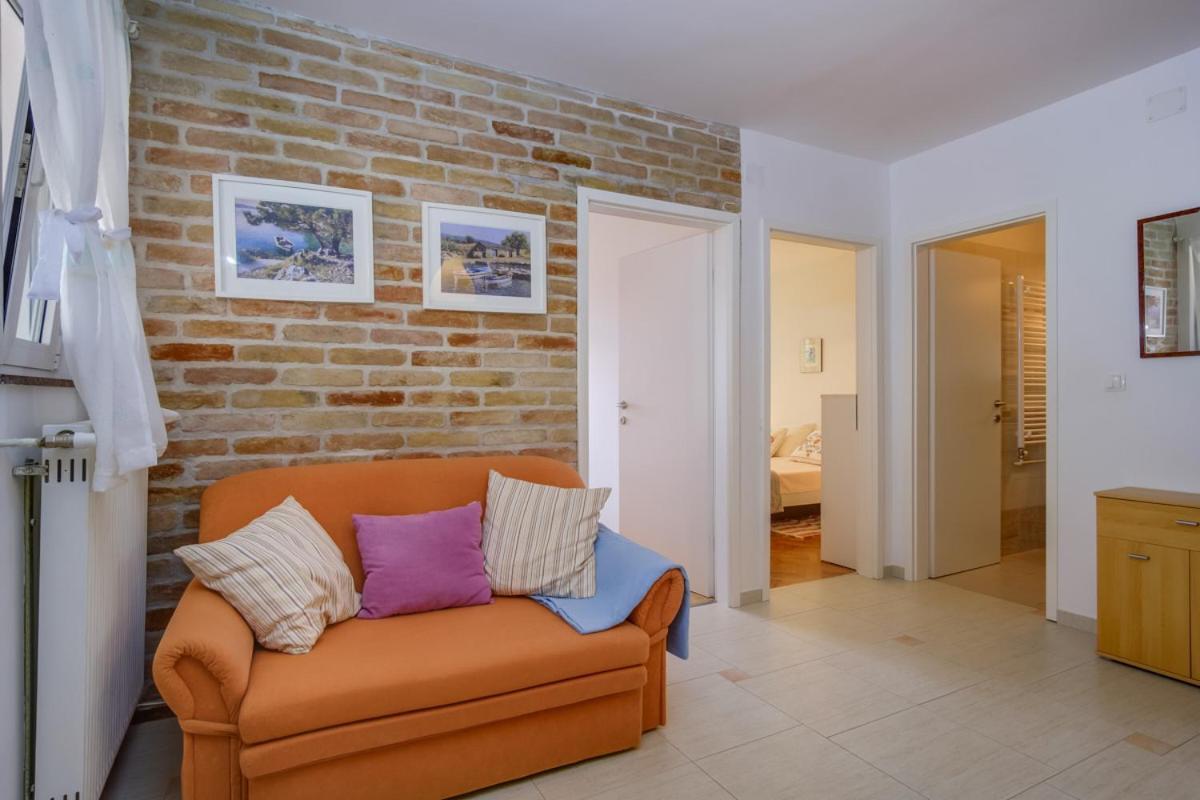 Apartmani Nadalina Veli Losinj Exterior photo